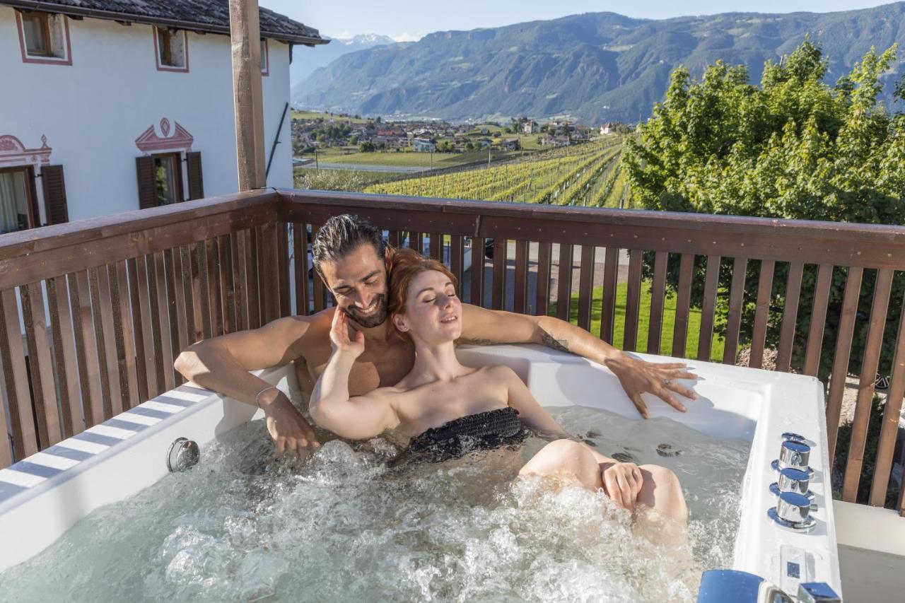 Hotel Ansitz Rungghof Eppan an der Weinstraße Exteriör bild