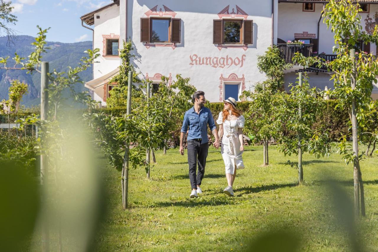 Hotel Ansitz Rungghof Eppan an der Weinstraße Exteriör bild